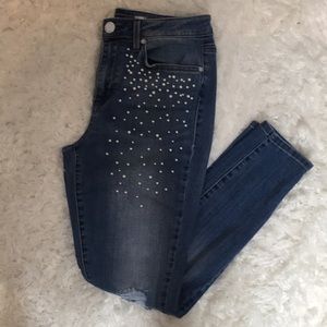 Seven7 Distressed Pearl Embellished Jeans Size 6